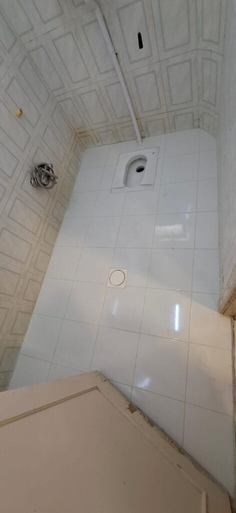 تسربات الحمامات
